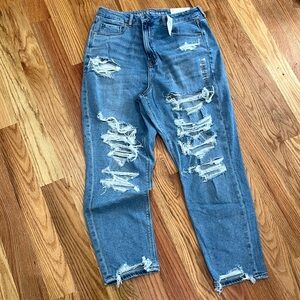 American Eagle size 14 ripped jeans new with tags